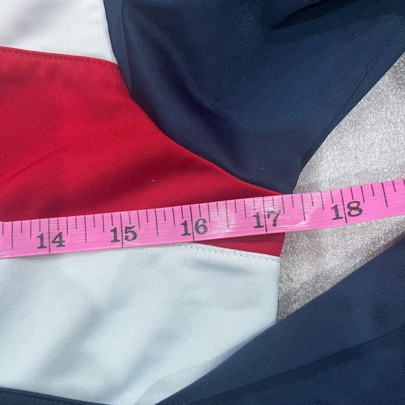 [10]Billabong Women’s Navy, Red, and White Hoodie - Picture 3 of 5